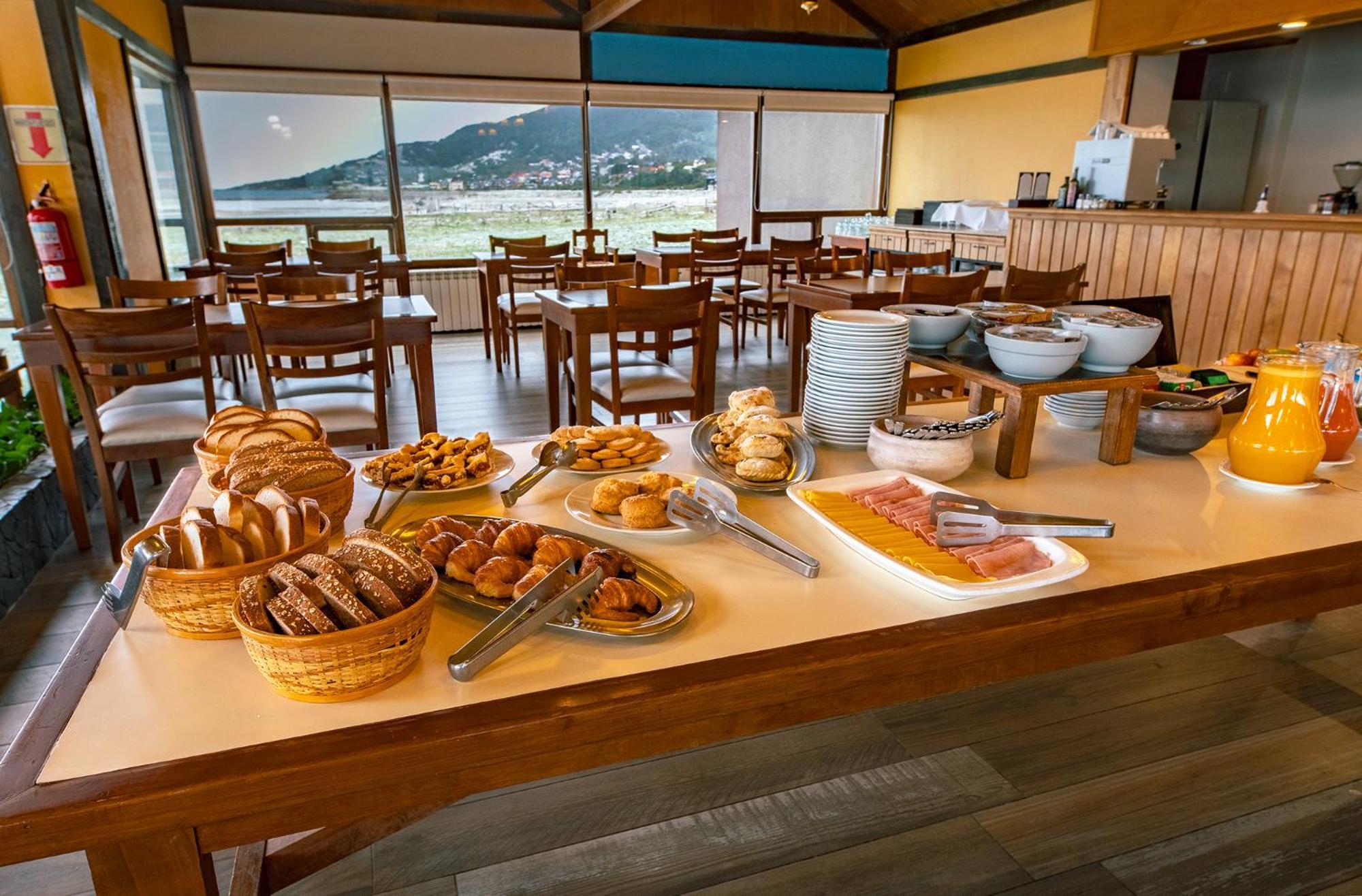 Tolkeyen Ushuaia Hotel מראה חיצוני תמונה