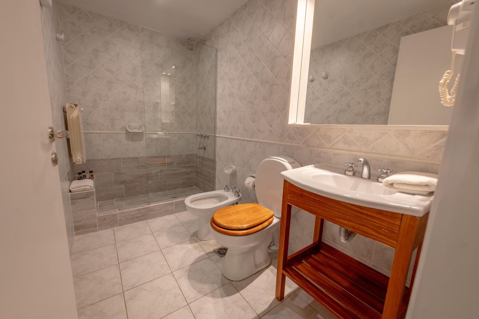 Tolkeyen Ushuaia Hotel מראה חיצוני תמונה