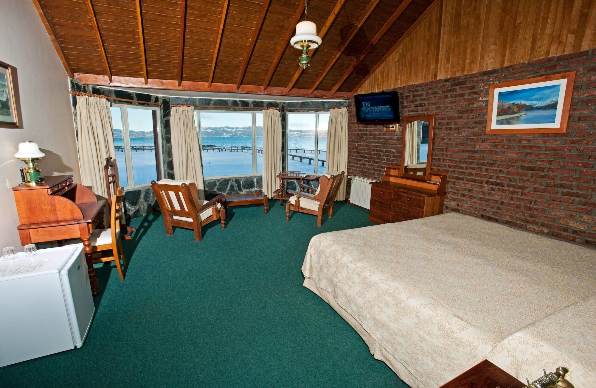 Tolkeyen Ushuaia Hotel מראה חיצוני תמונה